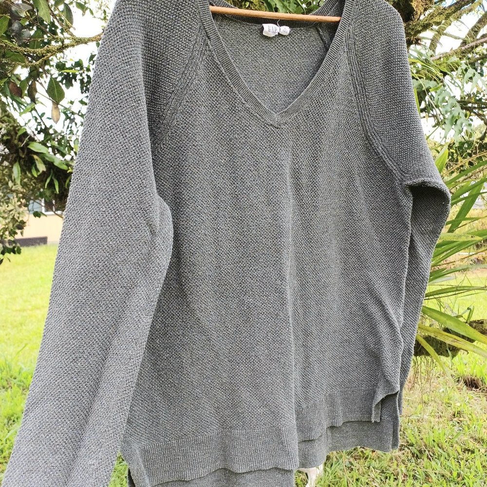 GAP army green sweater Size XL